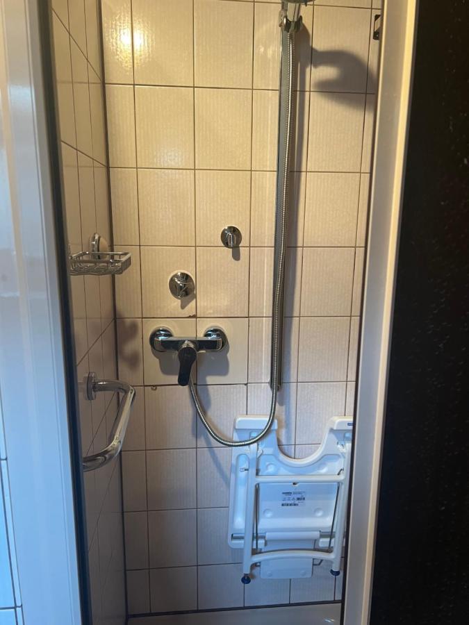 Ferienwohnungjahrsfeld Strassenhaus Eksteriør bilde