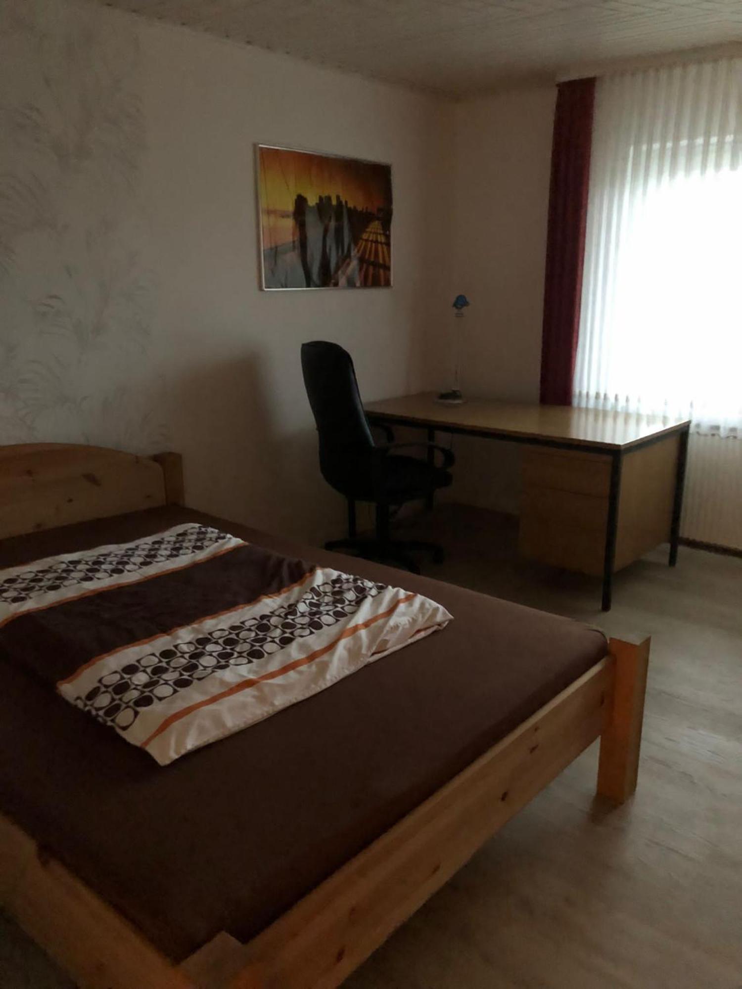 Ferienwohnungjahrsfeld Strassenhaus Eksteriør bilde