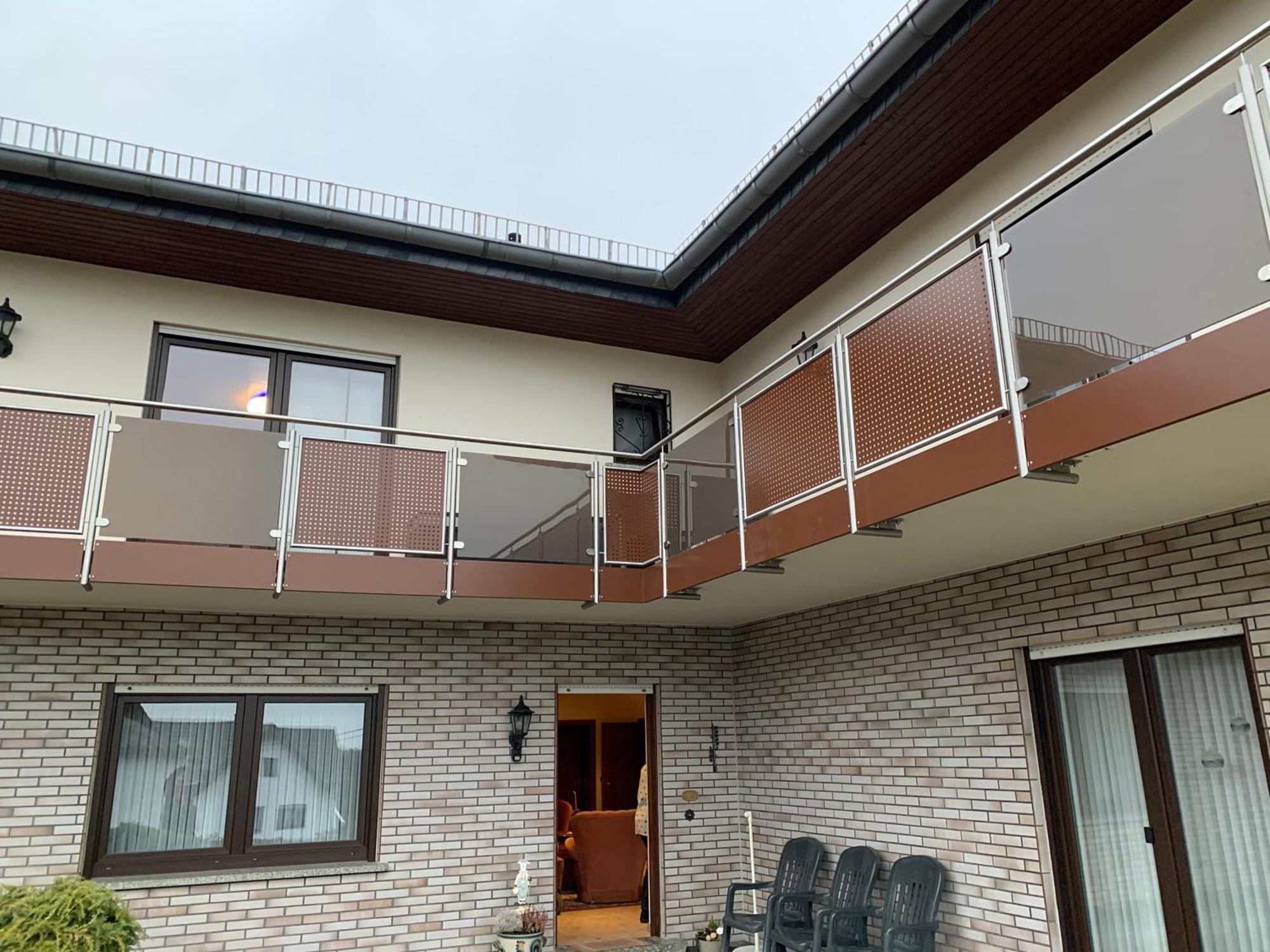 Ferienwohnungjahrsfeld Strassenhaus Eksteriør bilde